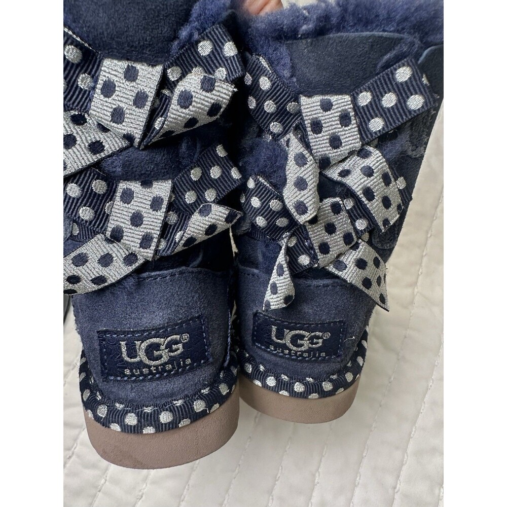 UGG Bailey Bow Boots Toddler Girls 6 Purple Suede Polka Dot Sheepskin Fur - Picture 9 of 13